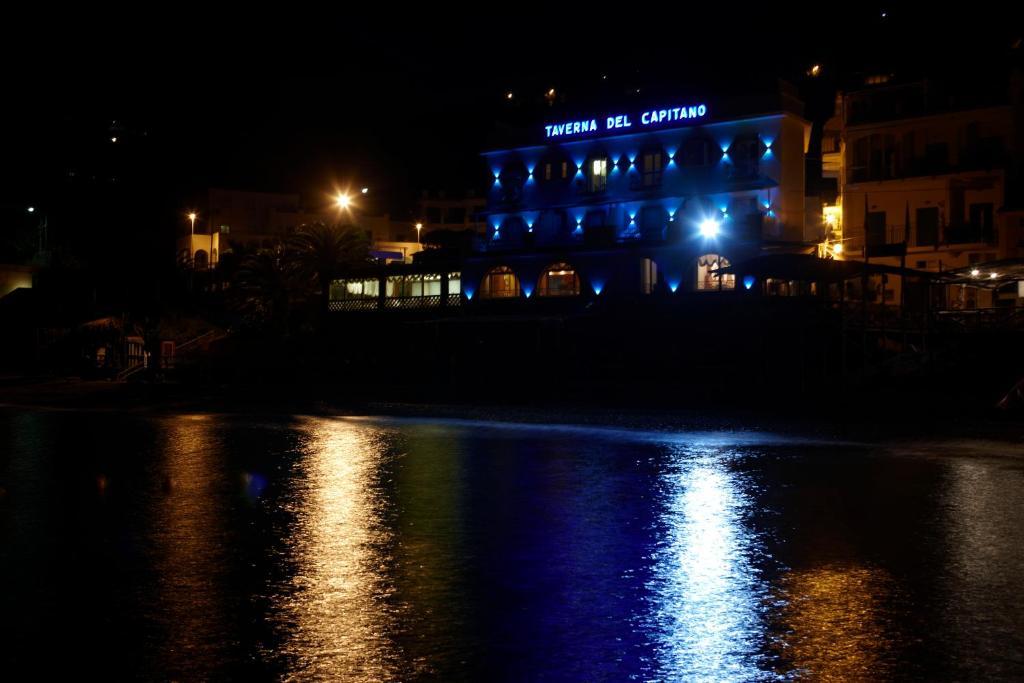 Taverna Del Capitano Marina del Cantone Esterno foto